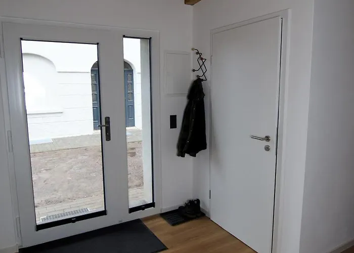 Remise Brasch - Zwischen Bahnhof Und Elbe Apartamento *